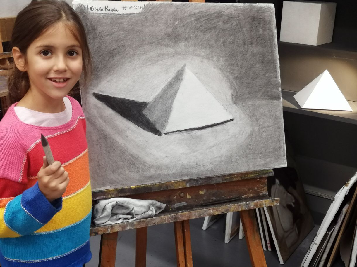 Drawing and painting classes for children in Madrid